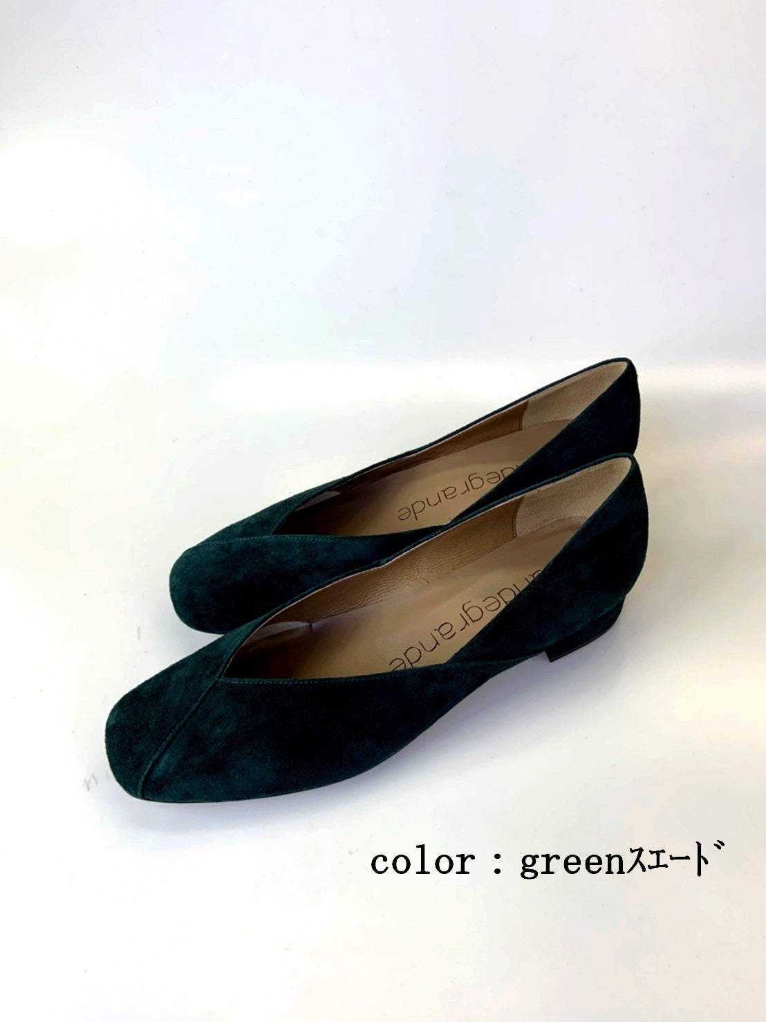 sample9008 スクエアパンプス